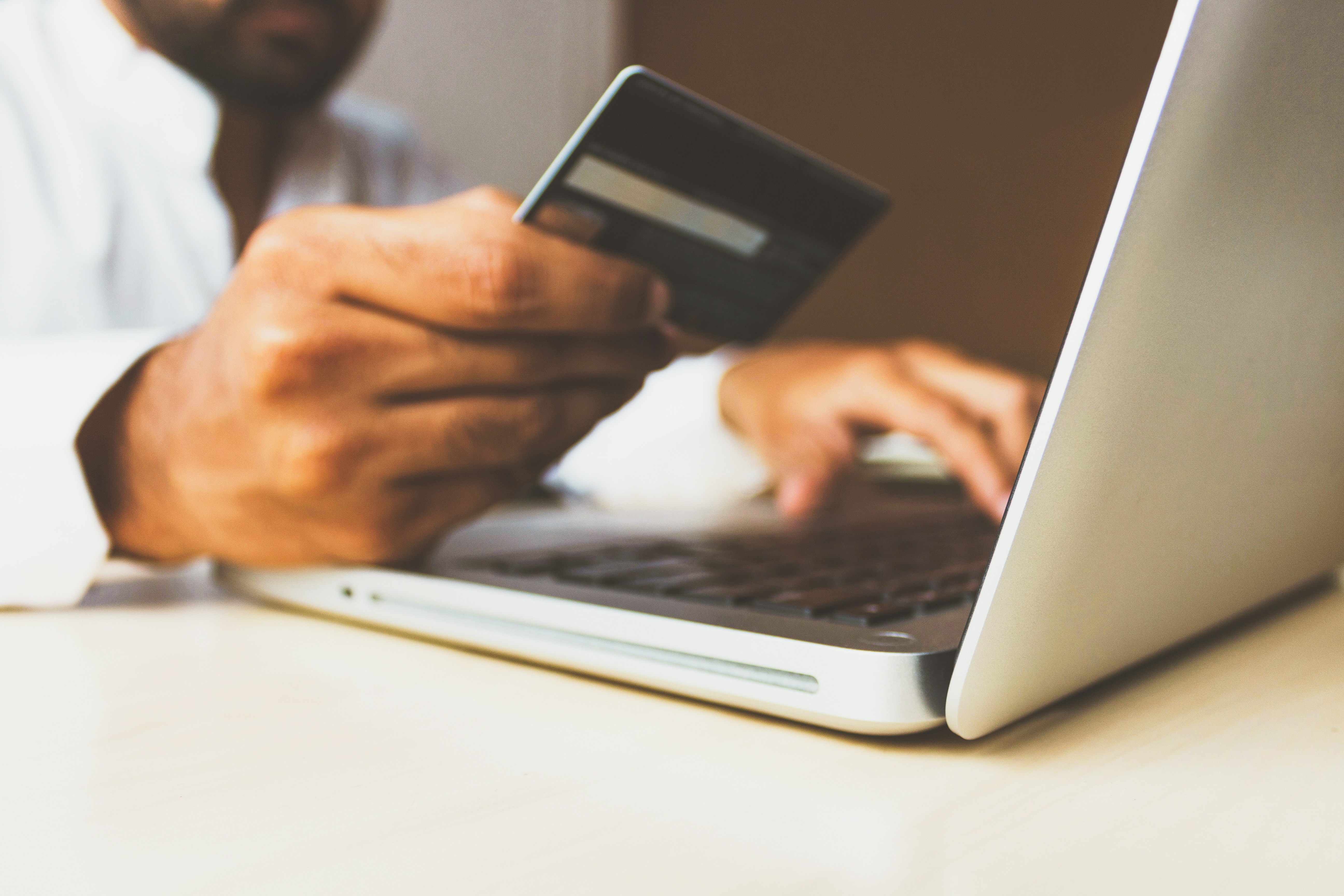 The Best Credit Cards for Online Shopping in 2020